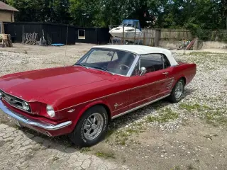 Ford mustang Cabriolet