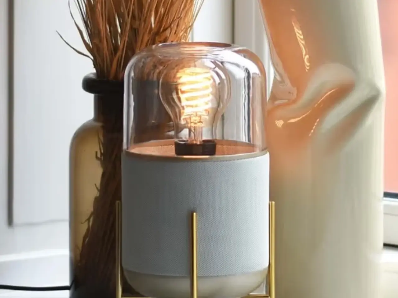 Billede 1 - Ny Pendel/bordlampe bluetooth højttaler.