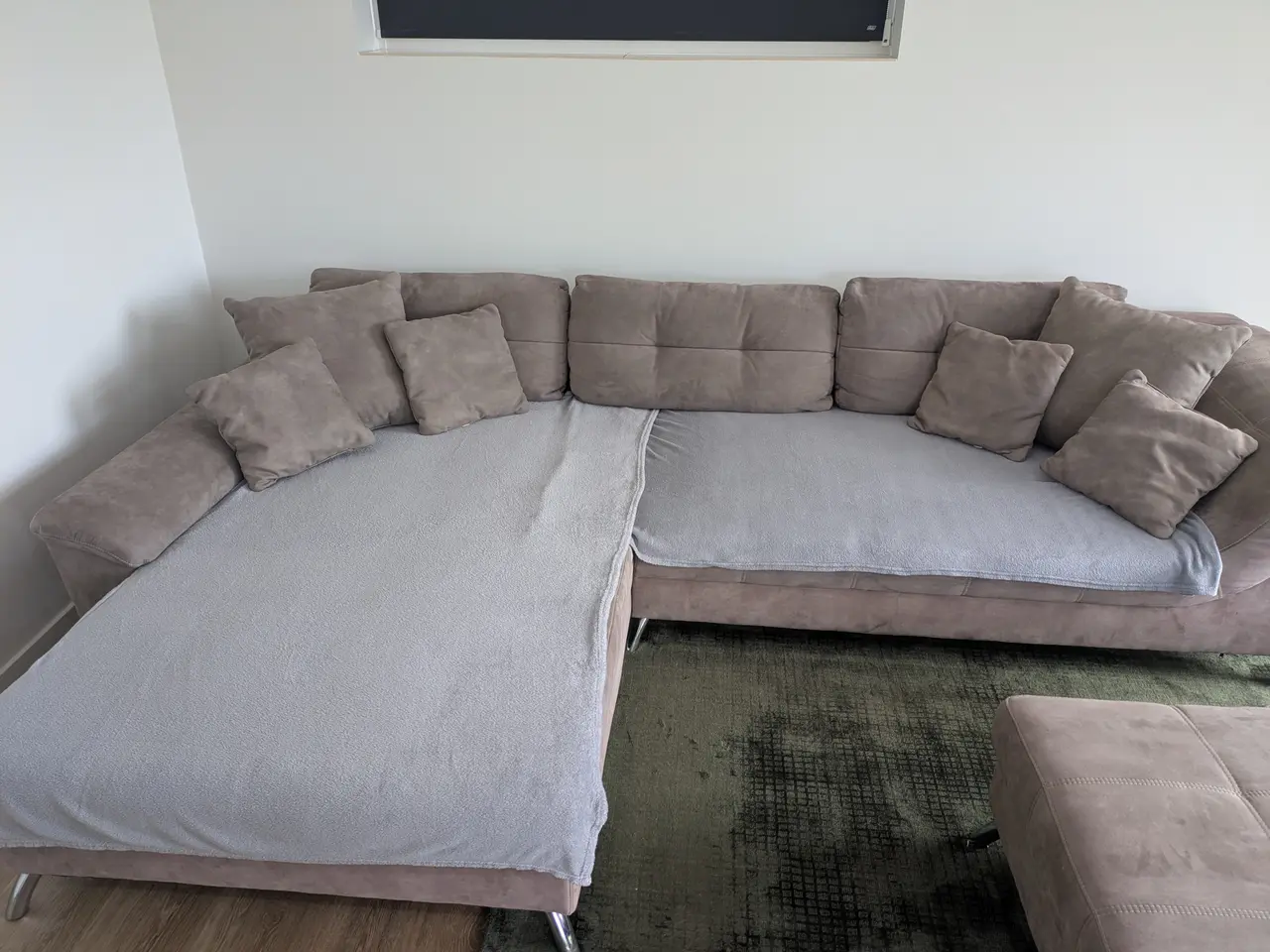 Billede 14 - Hjørnesofa med chaiselong.