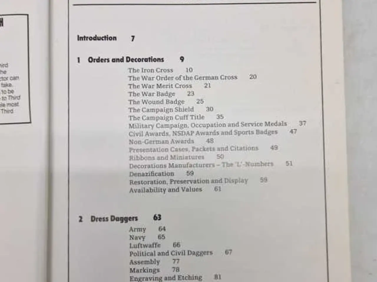 Billede 2 - A collectors guide to third reich militaria