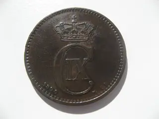 Flot delfin 5 øre 1890. Den svære