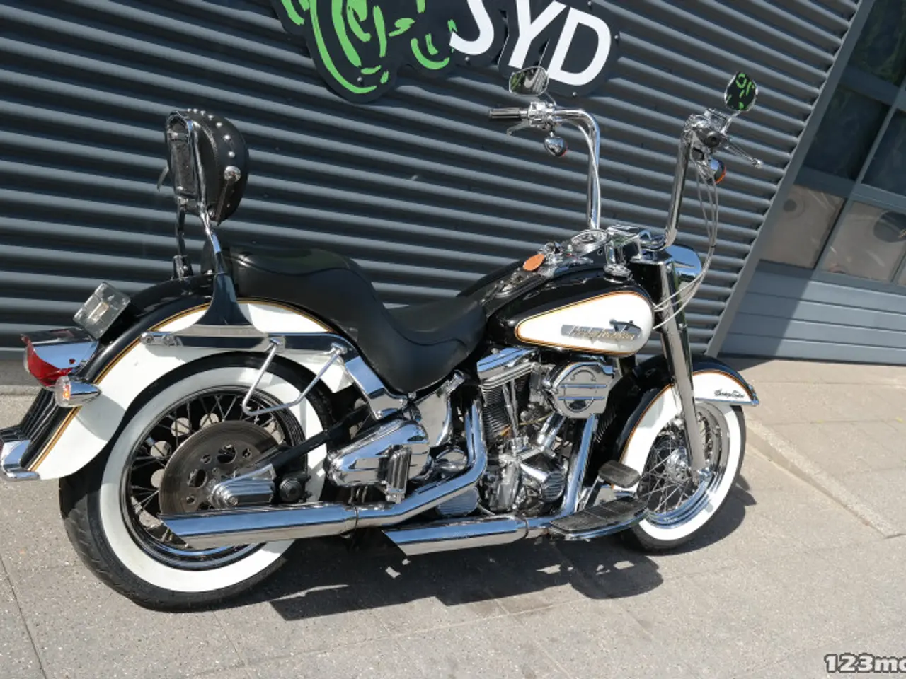Billede 3 - Harley-Davidson FLSTC Heritage Softail Classic MC-SYD BYTTER GERNE
