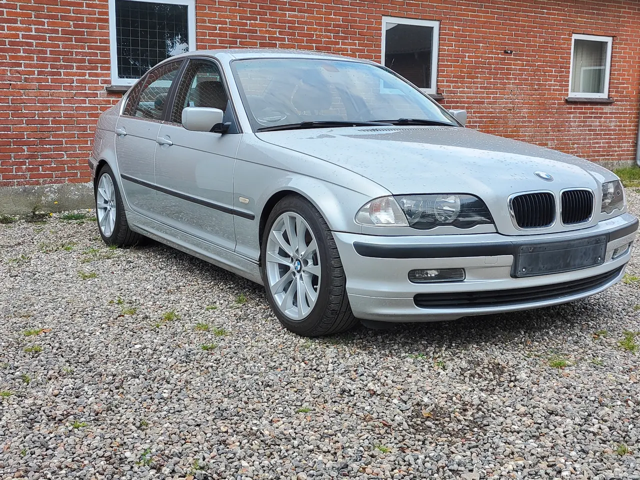 Billede 1 - BMW E46 320l 2,2l