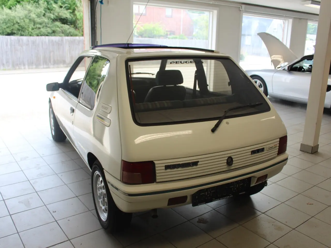 Billede 3 - Peugeot 205 1,4 Color-line