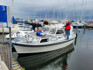 Saga 27 AC med 58hk Volvo Penta