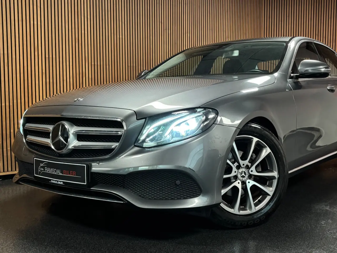Billede 2 - Mercedes E220 d 2,0 Avantgarde aut.