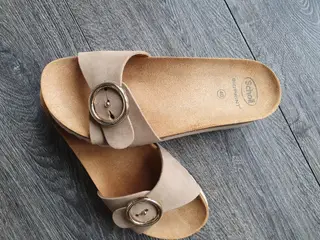 Scholl sandal