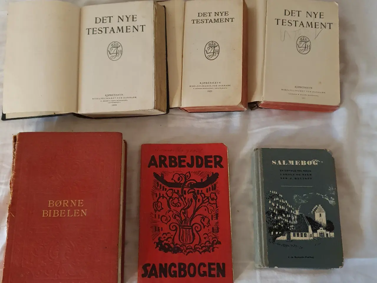 Billede 7 - Gl Psalmebog med beslag, og mange andre salmebøger