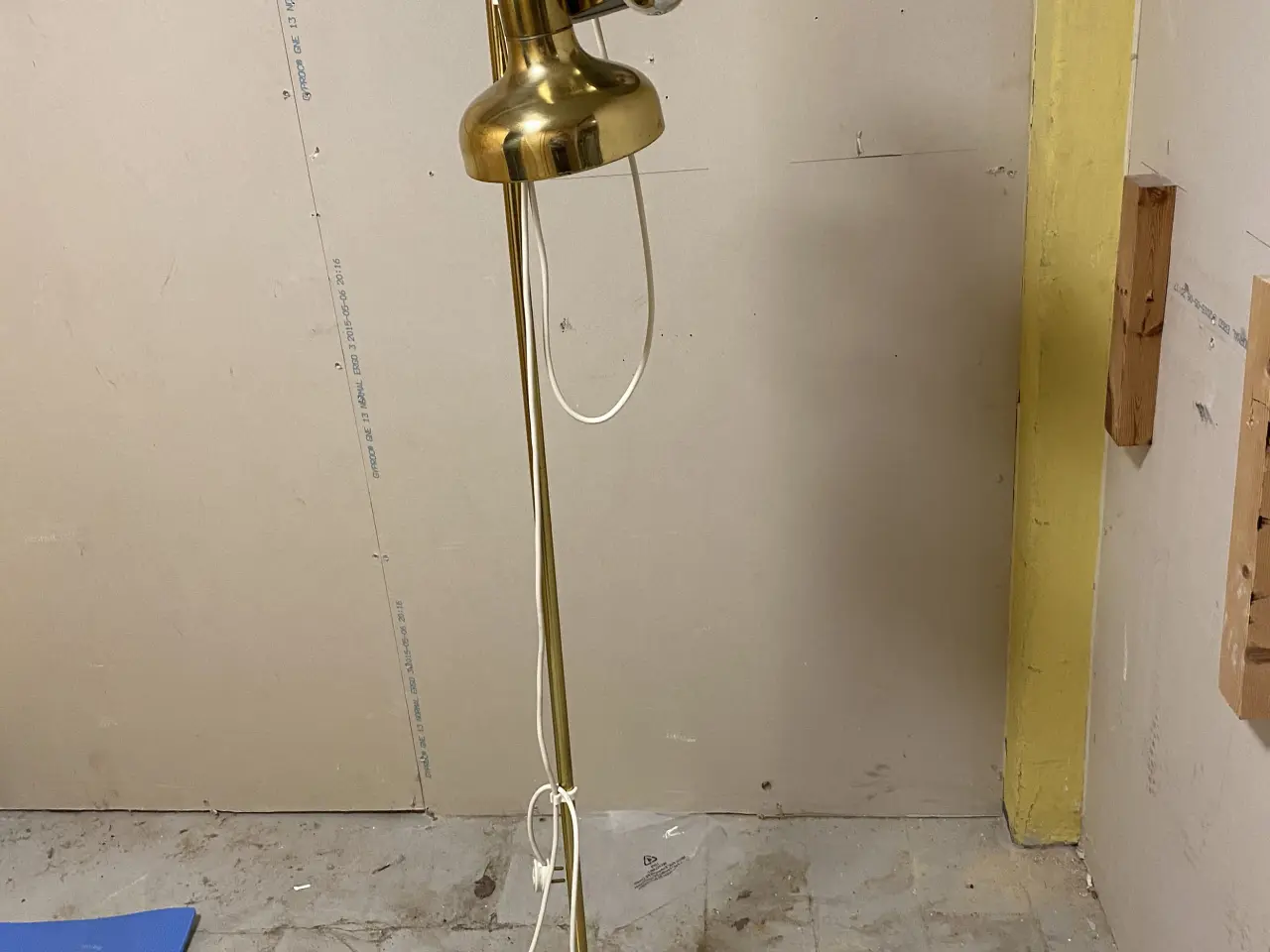 Billede 2 - Standerlampe ukendt materiale 