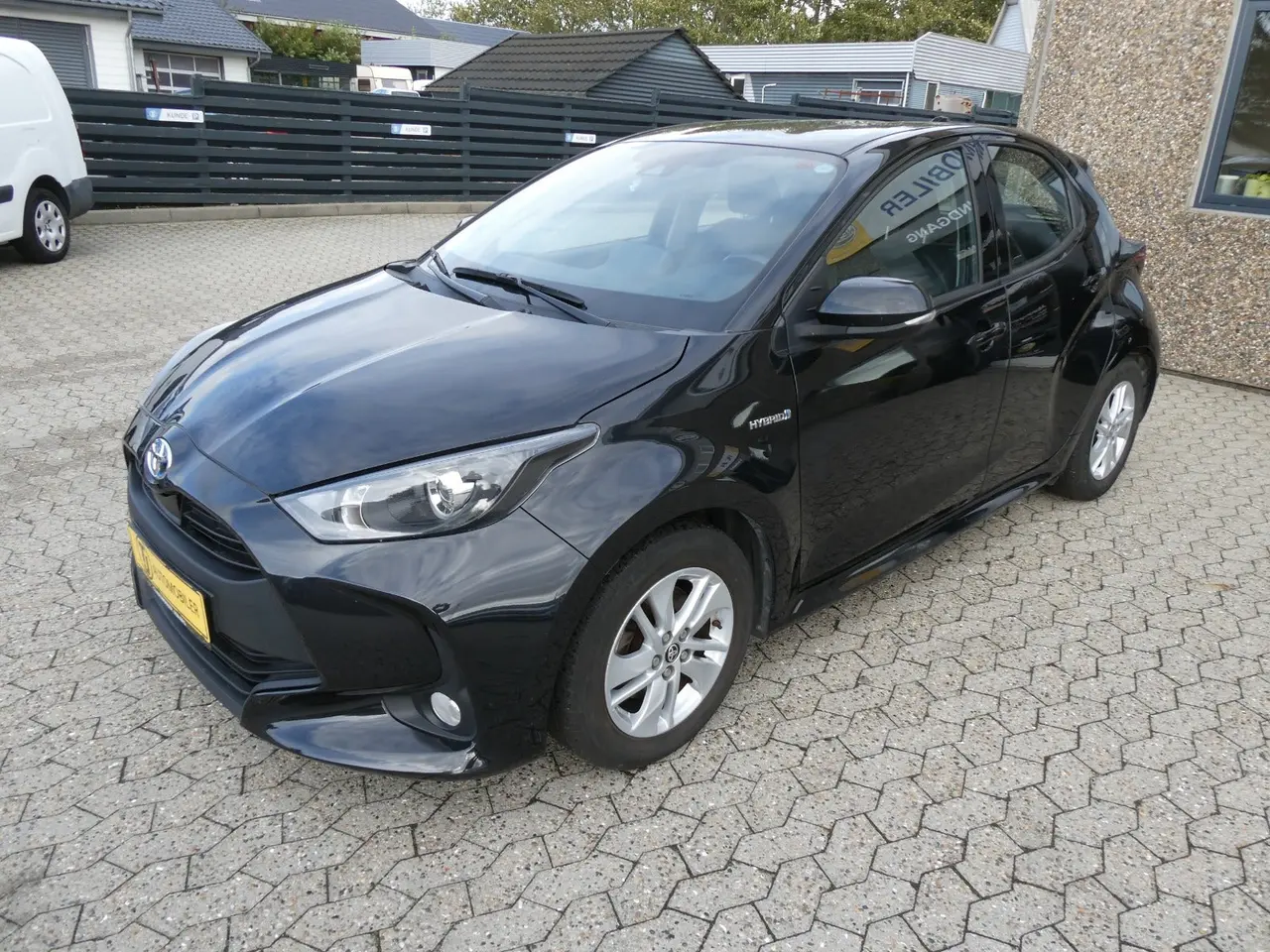Billede 3 - Toyota Yaris 1,5 Hybrid Active e-CVT Van