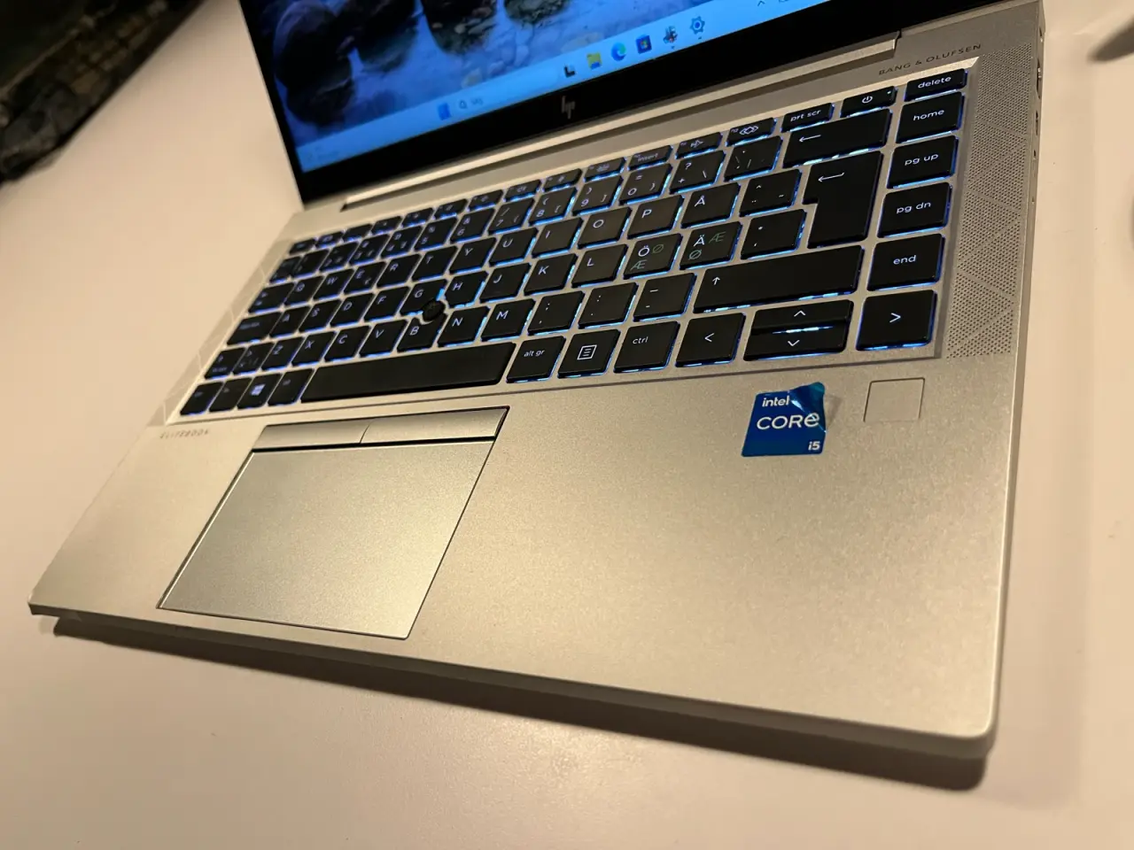 Billede 2 - HP EliteBook 840 G7 14" I5 / 8GB / 256GB SSD / Win