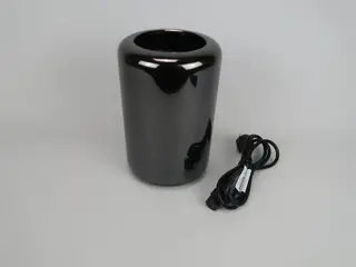 Apple MacPro 6,1 - 1x Xeon E5-1650 v2