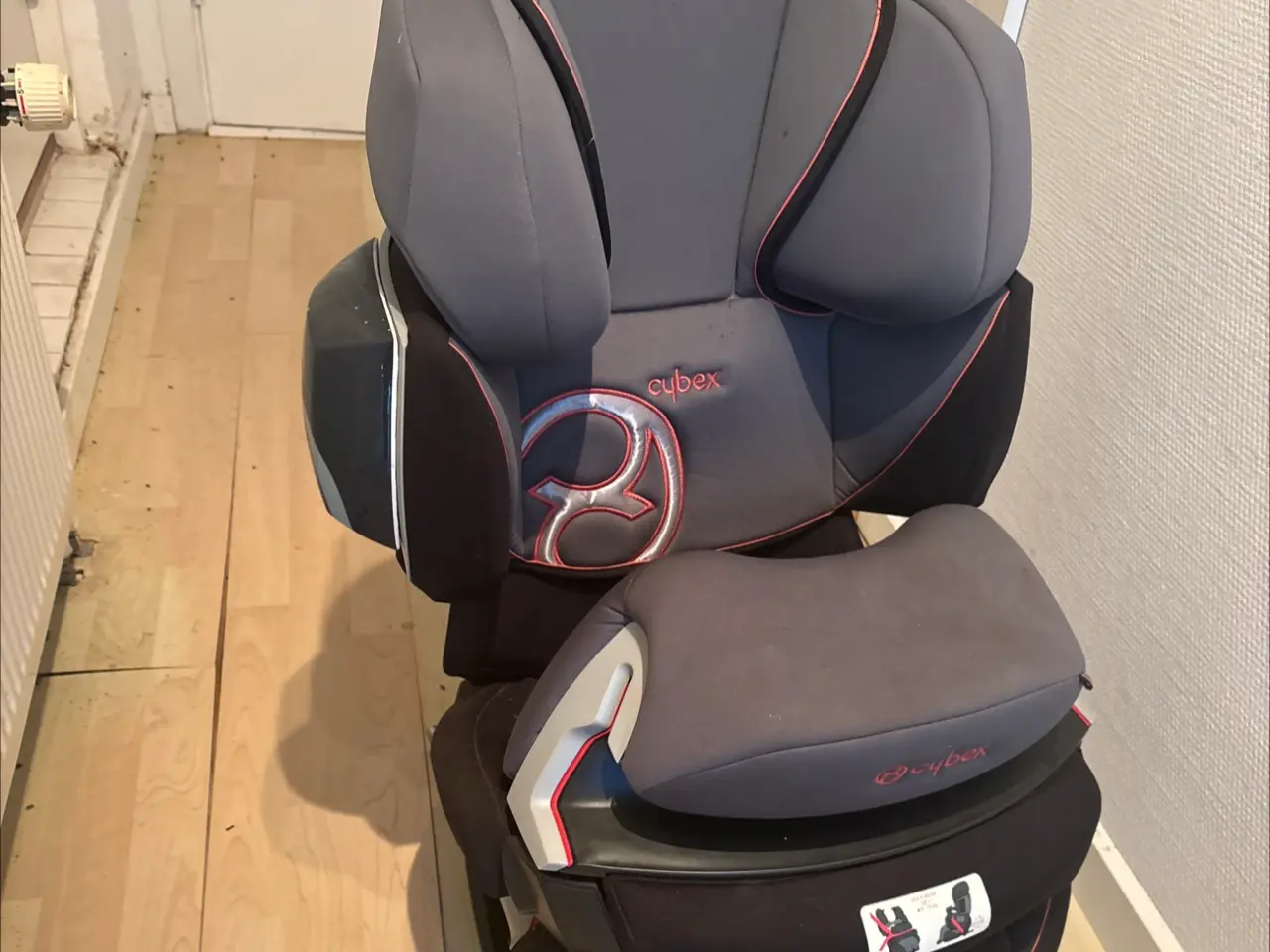 Billede 1 - Autostol mrk Cybex