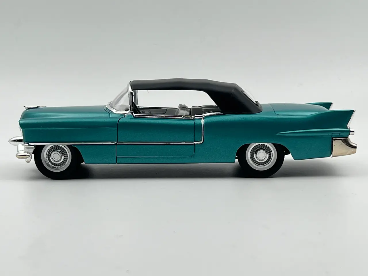 Billede 3 - 1955 Cadillac Eldorado 1:20 / 1:18