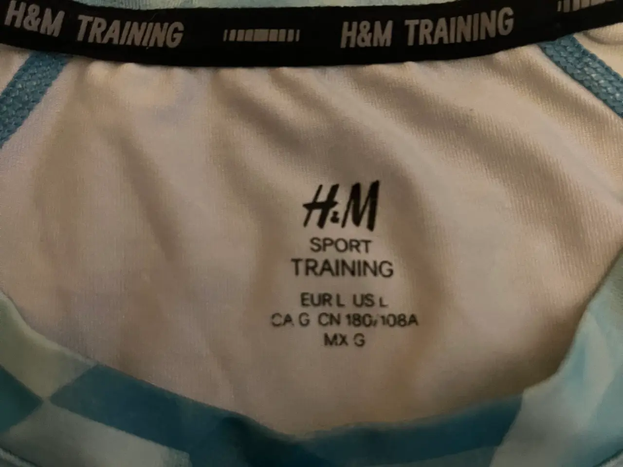 Billede 3 - Løbetrøje fra H&M. 