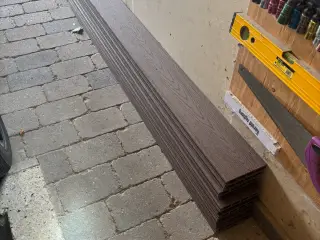 Komposit terrassebrædder