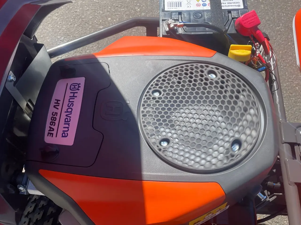 Billede 7 - Husqvarna R214TS Inkl. 103cm klippebord