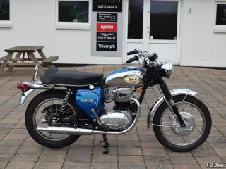 BSA A65 Thunderbolt Classic Bike