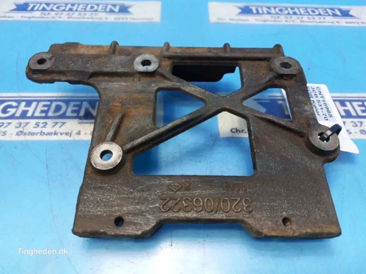 Billede 14 - JCB 531-70 EGR Køler Beslag 320/06322