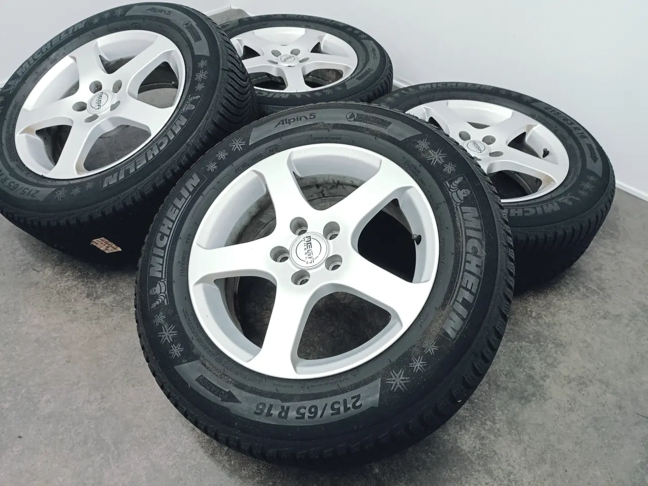 Billede 1 - 5x105 16" ET38 nav 56,6ø Megawheels vintersæt