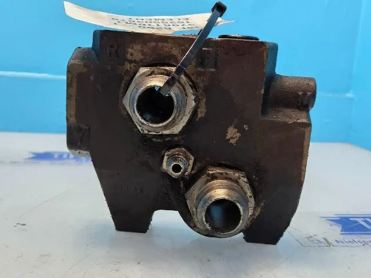 Billede 11 - Massey Ferguson 6290 Hydraulikventil 3796110M1