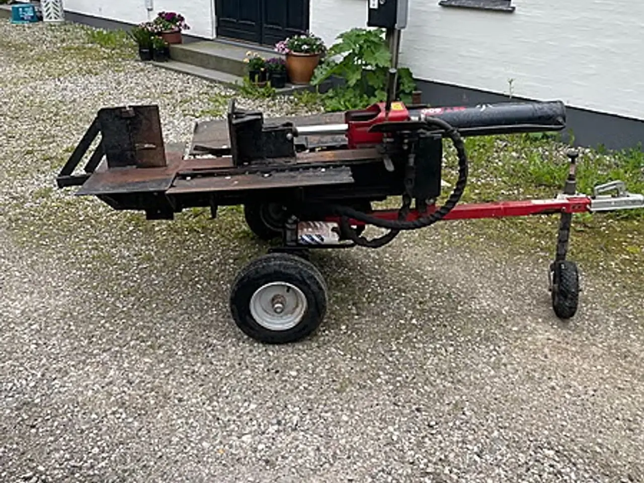 Billede 1 - Udlejes – MTD LS 550 brændekløver, 25 tons