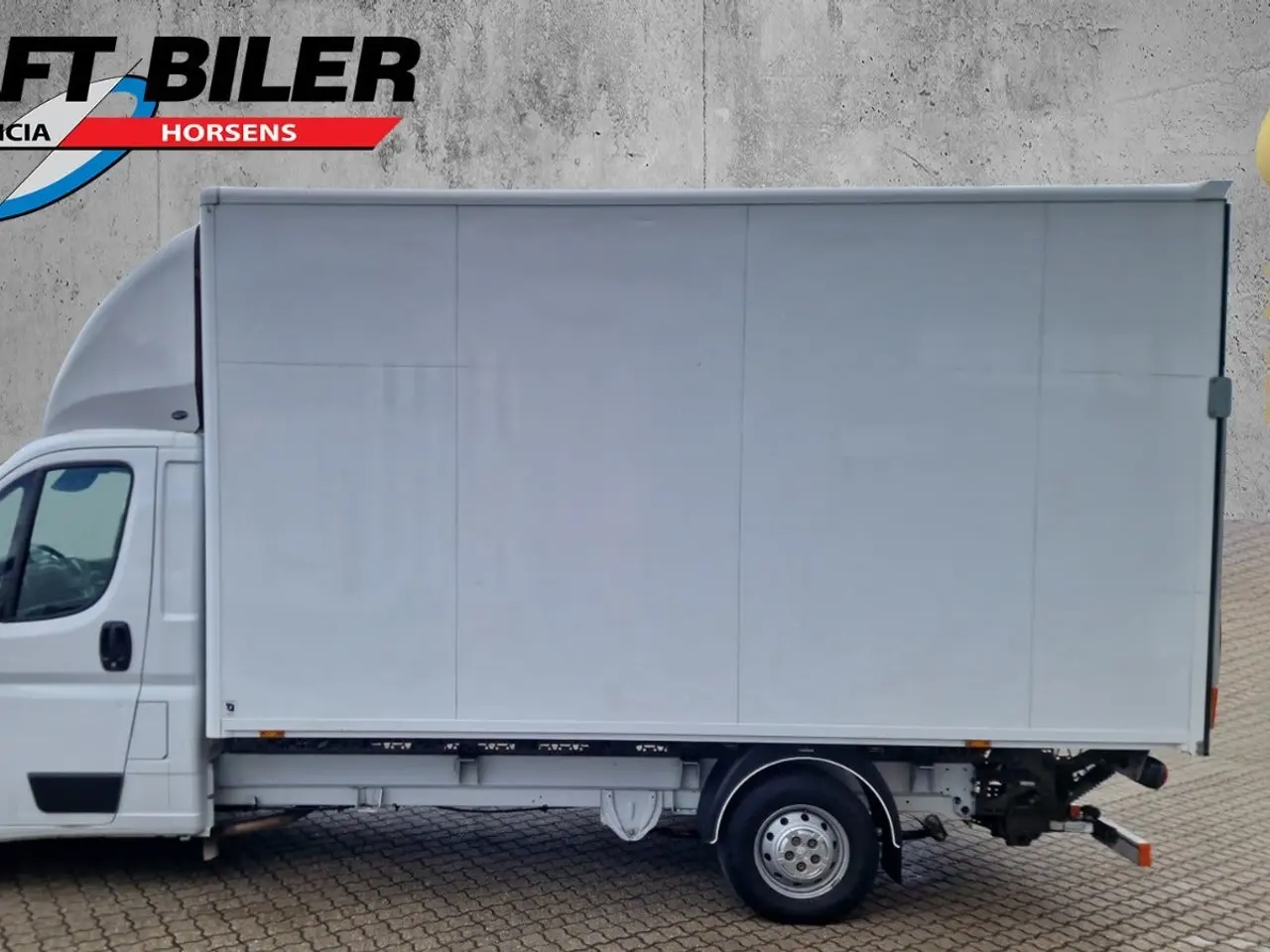 Billede 3 - Peugeot Boxer 335 2,2 BlueHDi 140 L3 Alukasse m/lift