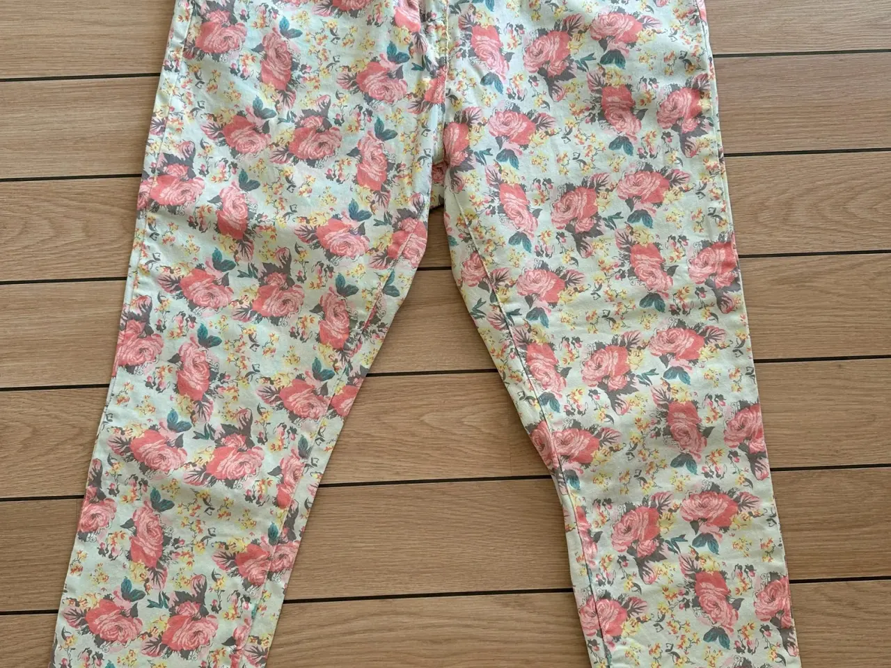 Billede 6 - Damebukser ZARA, SOULMATE, PIECES i str 42/44