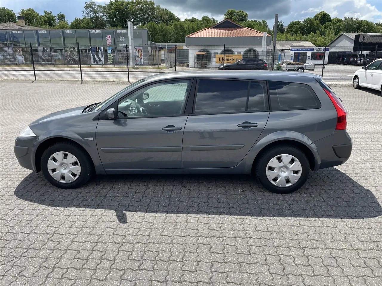 Billede 1 - Renault Mégane Touring 1,6 16V Authentique 110HK Stc Aut.