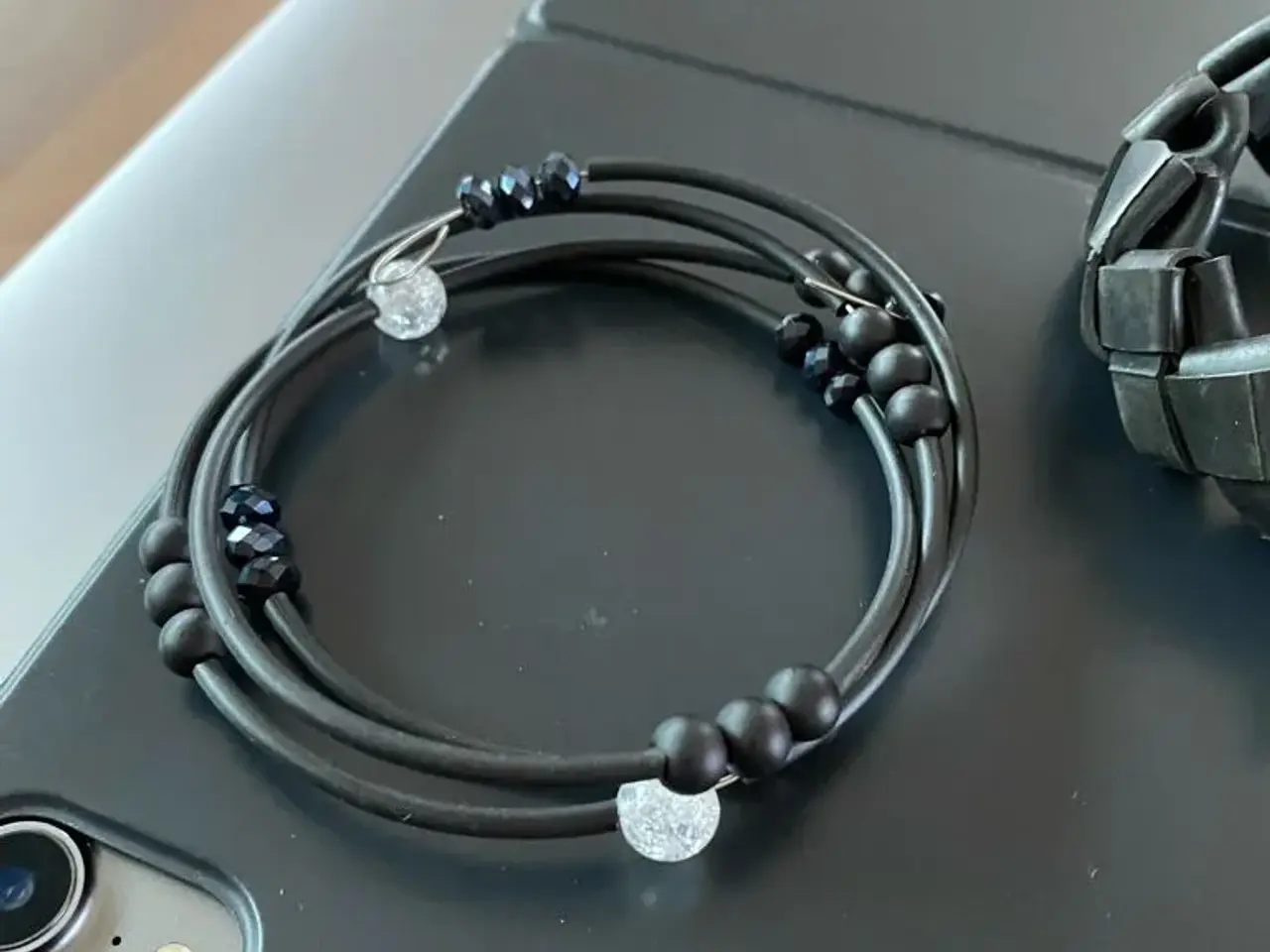 Billede 9 - Flotte nye armbånd