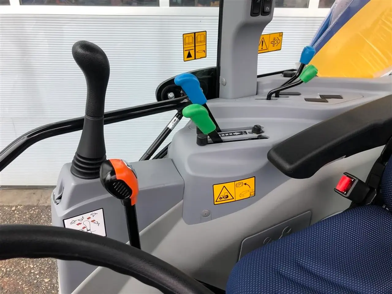 Billede 5 - New Holland Boomer 55