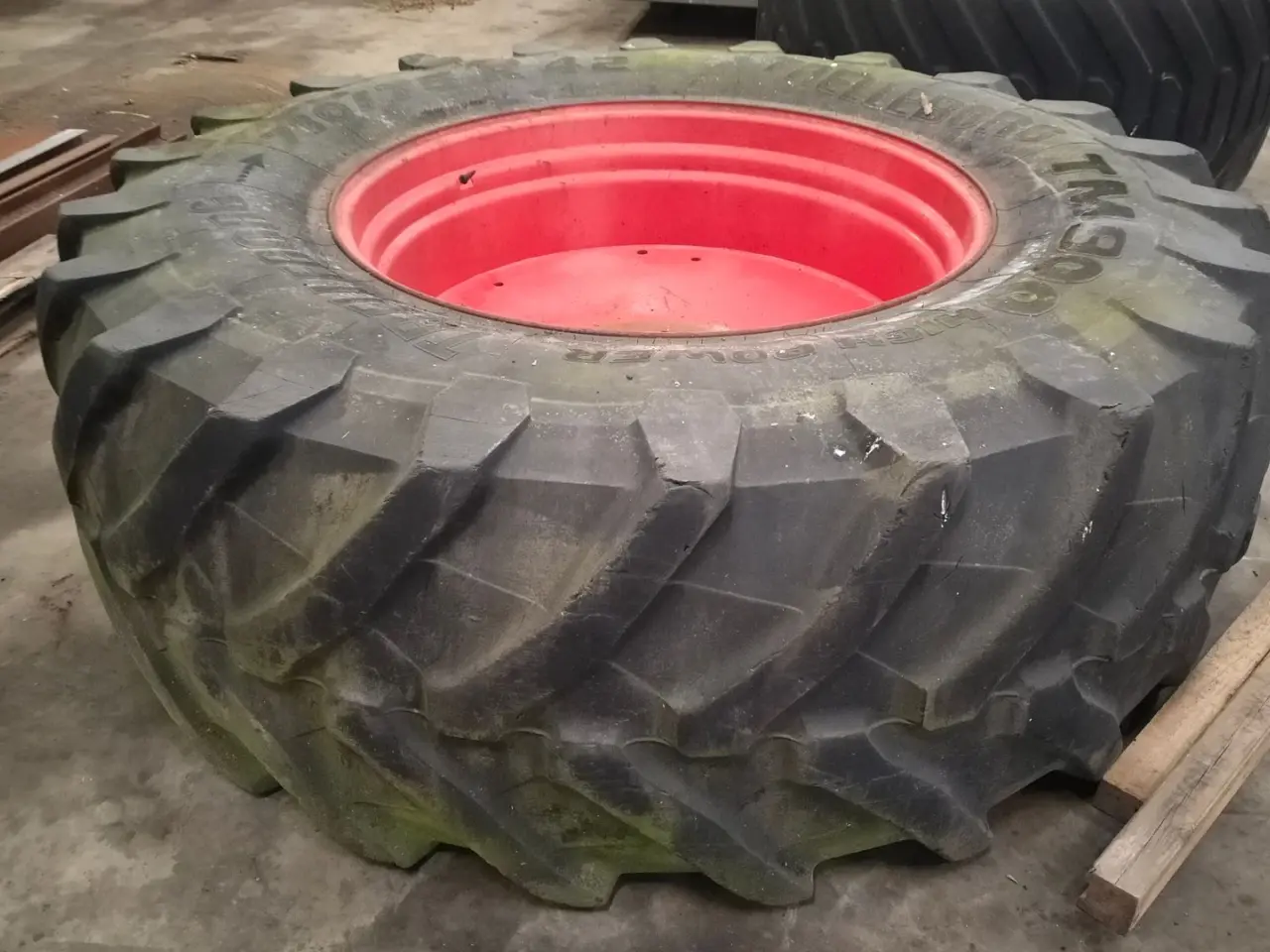 Billede 3 - Trelleborg 710/75 R42  1 stk.