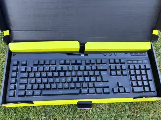 Cross air gamer keyboard