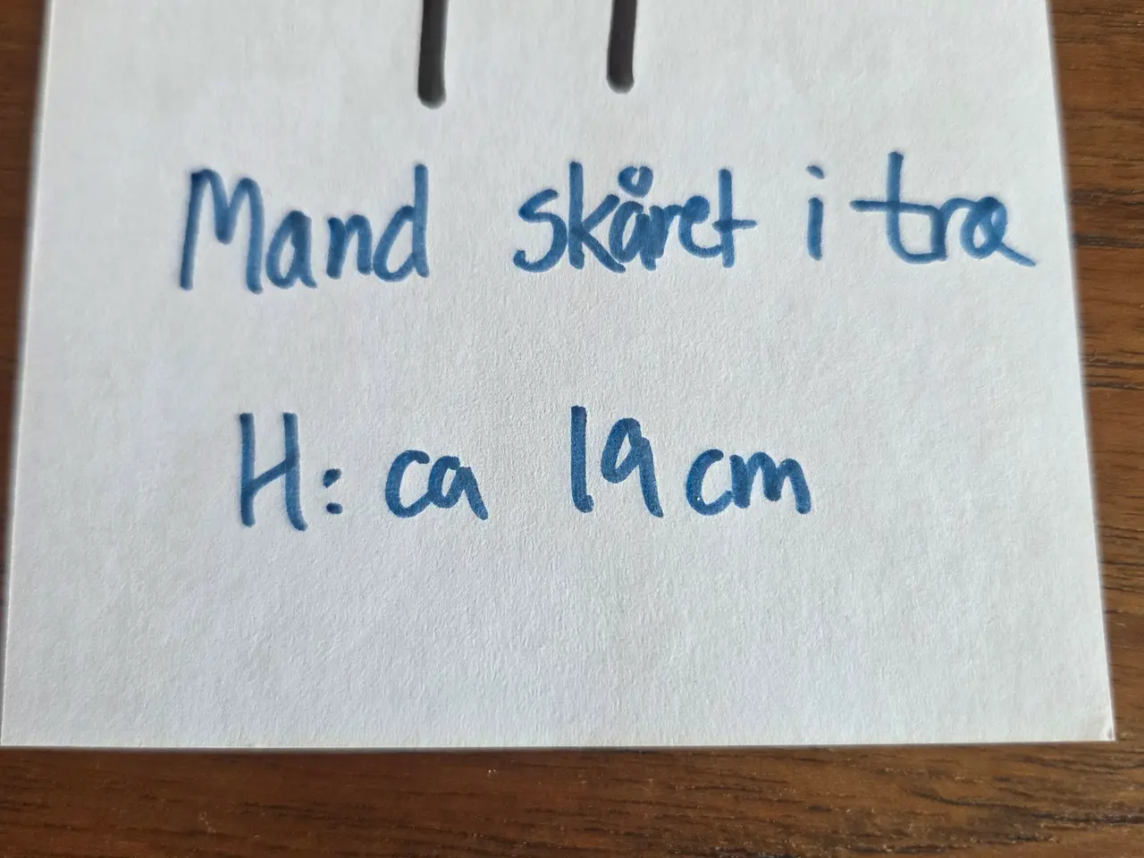 Billede 6 - Træfigur – Mand med økse, 19 cm.