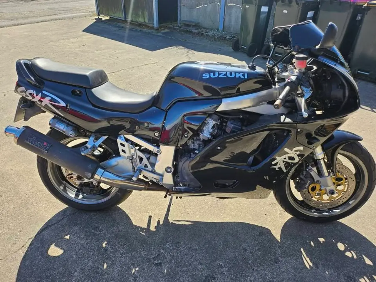 Billede 4 - suzuki gsx 750 r 92