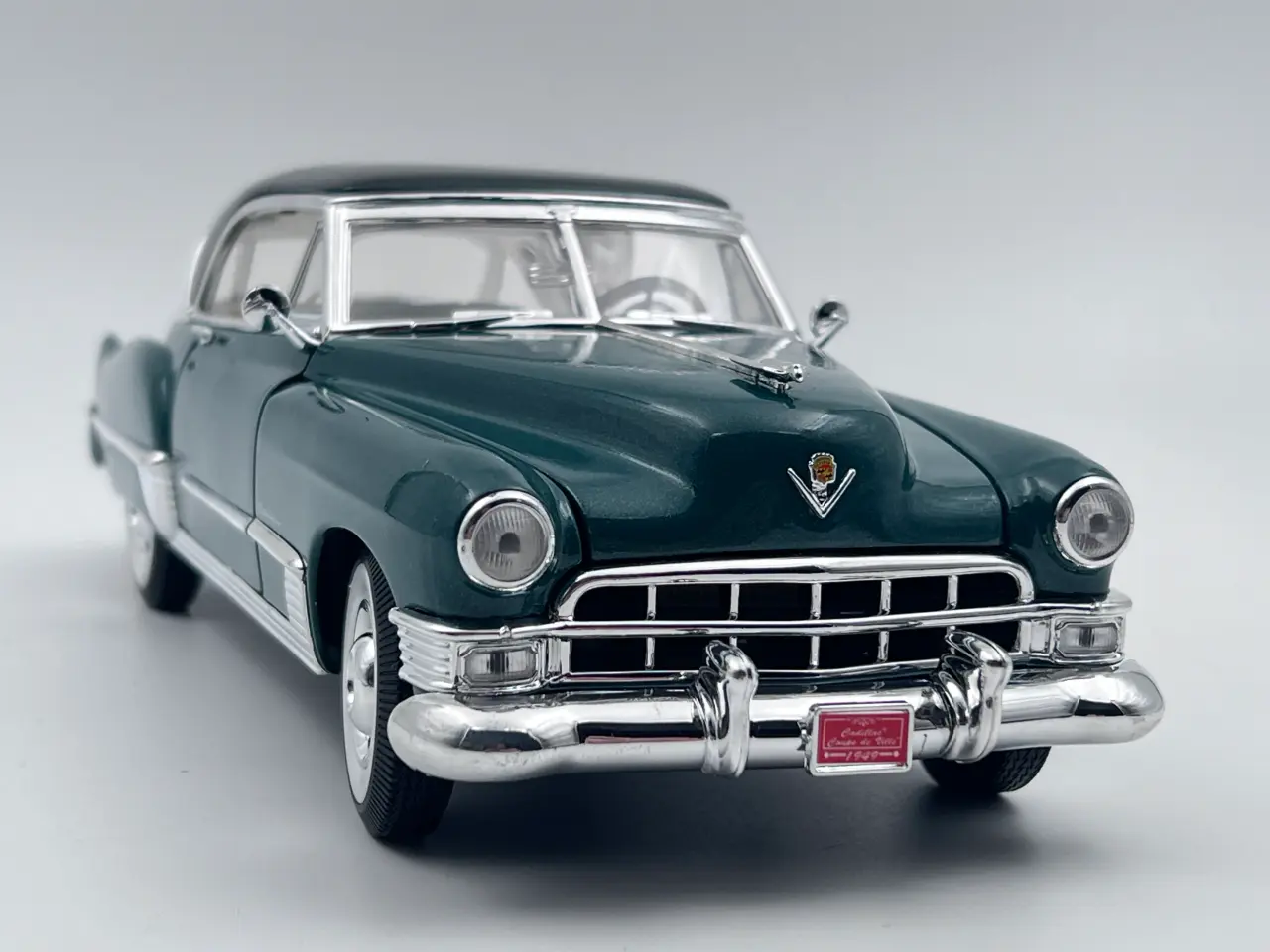 Billede 10 - 1949 Cadillac Coupe de Ville 1:18  Sjælden udbudt 