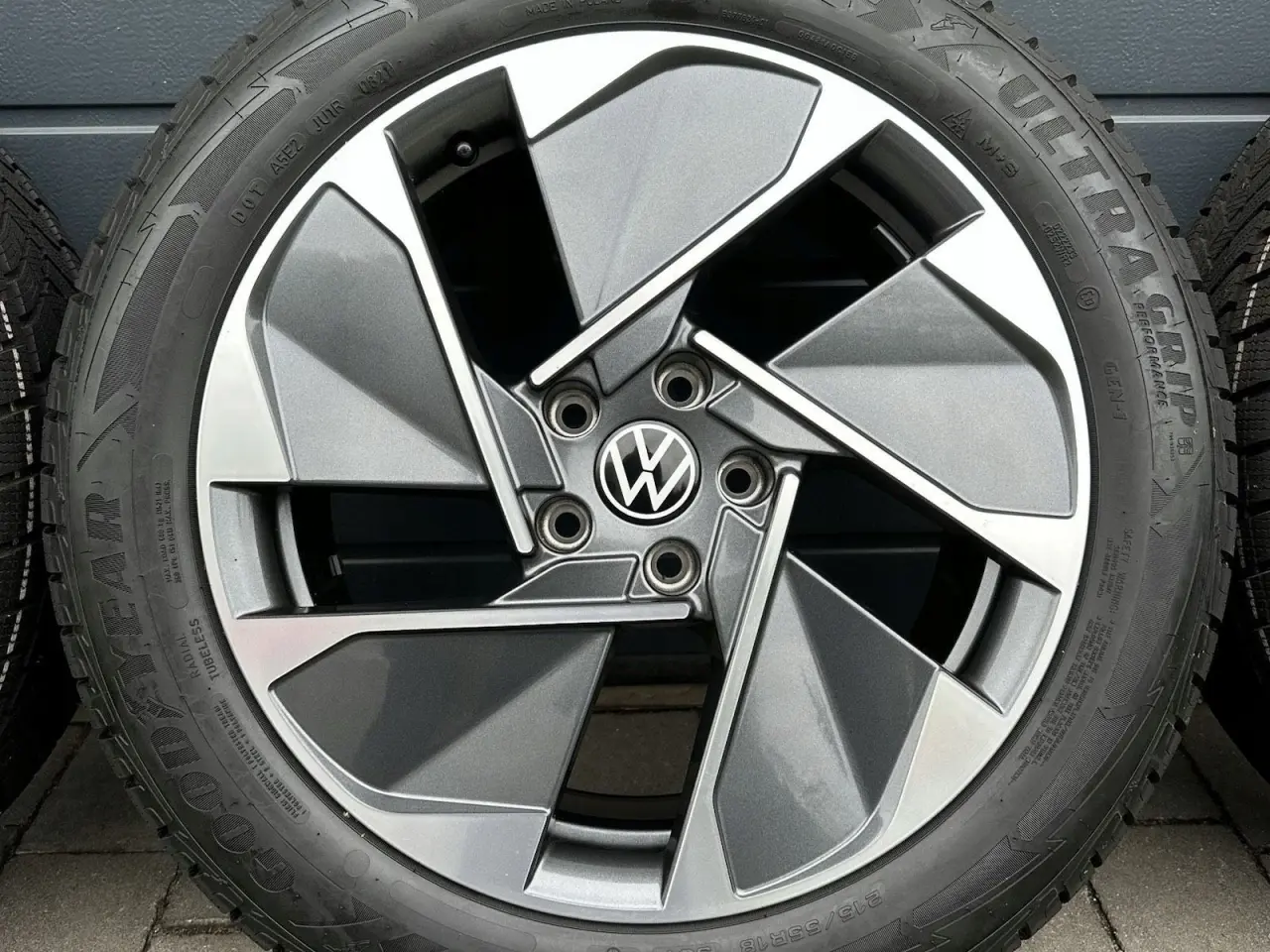 Billede 4 - VINTERHJUL VW ID.3 ID3 10A DERRY 18"