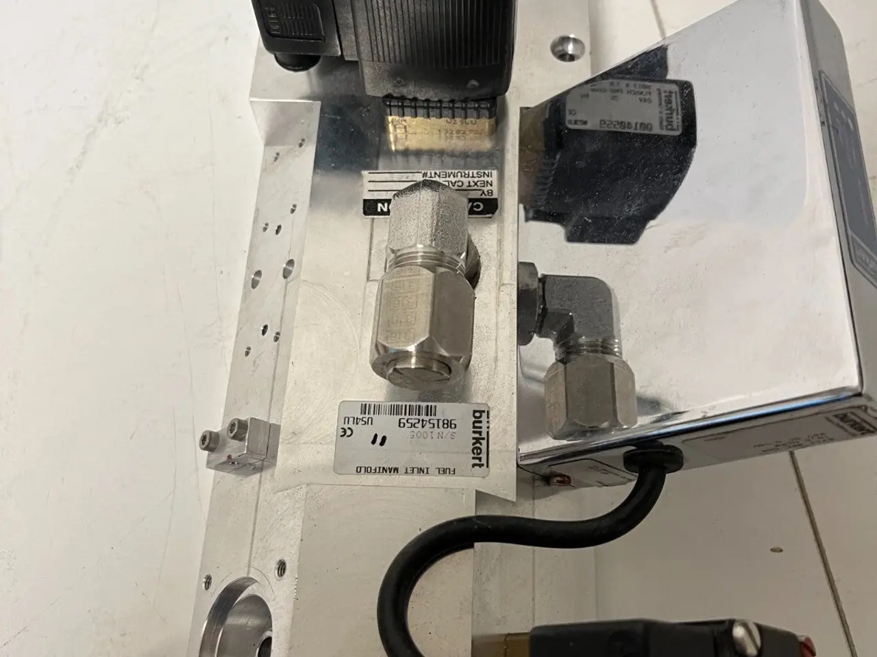 Billede 15 - Bürkert Fuel Inlet Manifold Block 5x Solenoid