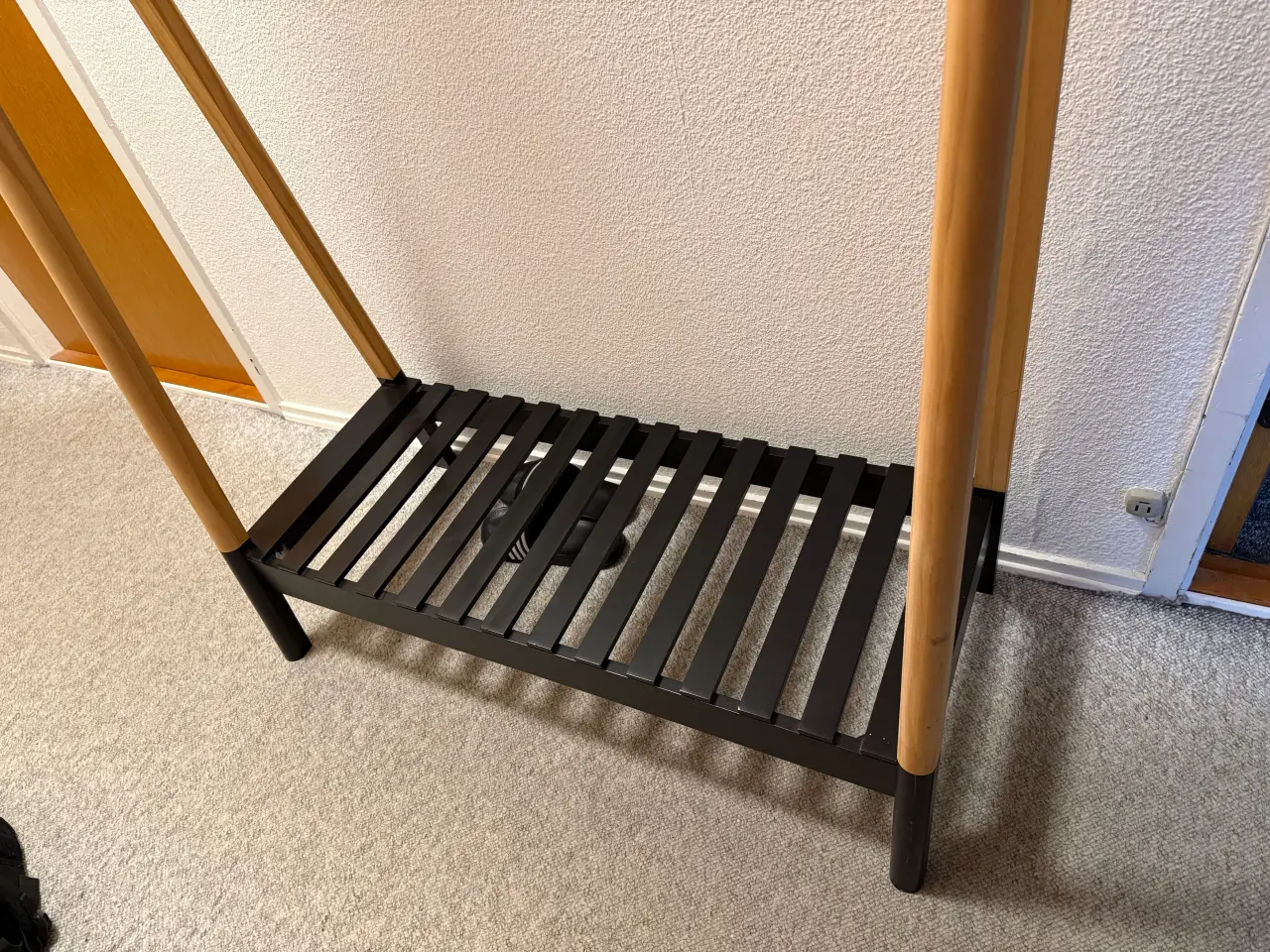 Billede 1 - Tøjstativ sælges 