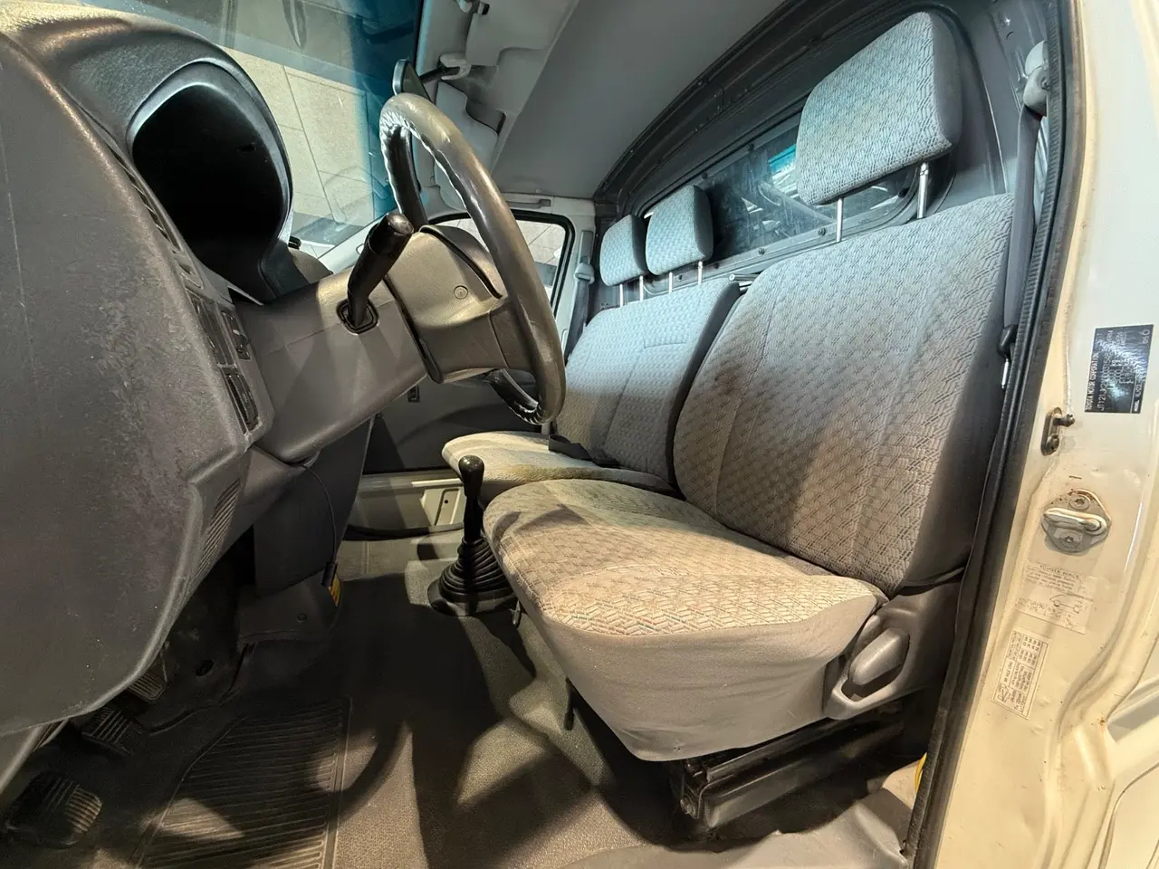 Billede 8 - Toyota HiAce 2,5 D-4D 88 Komfort lang