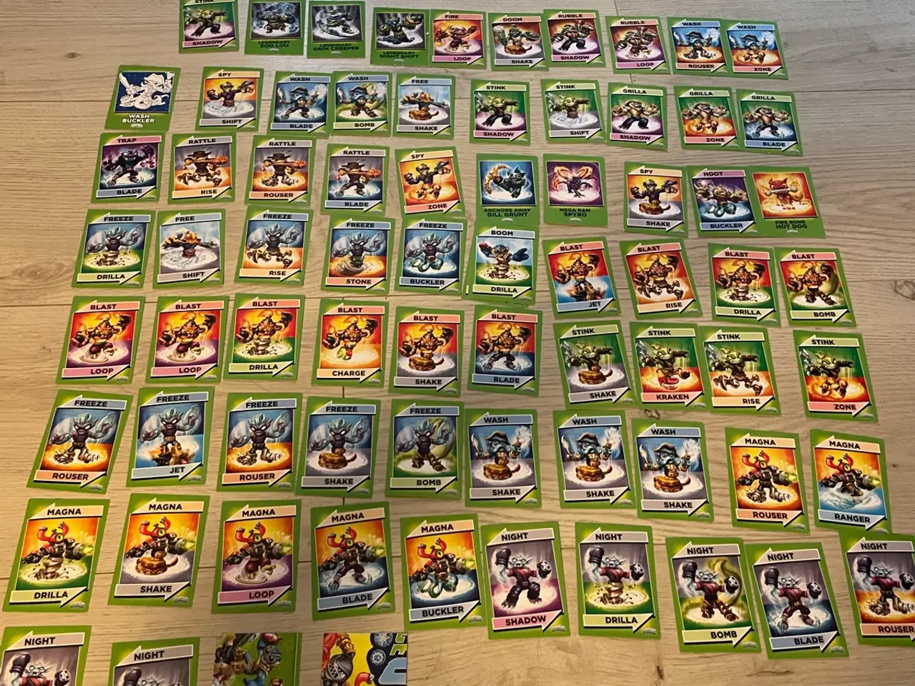 Billede 17 - Skylanders samlekort 287 stk.