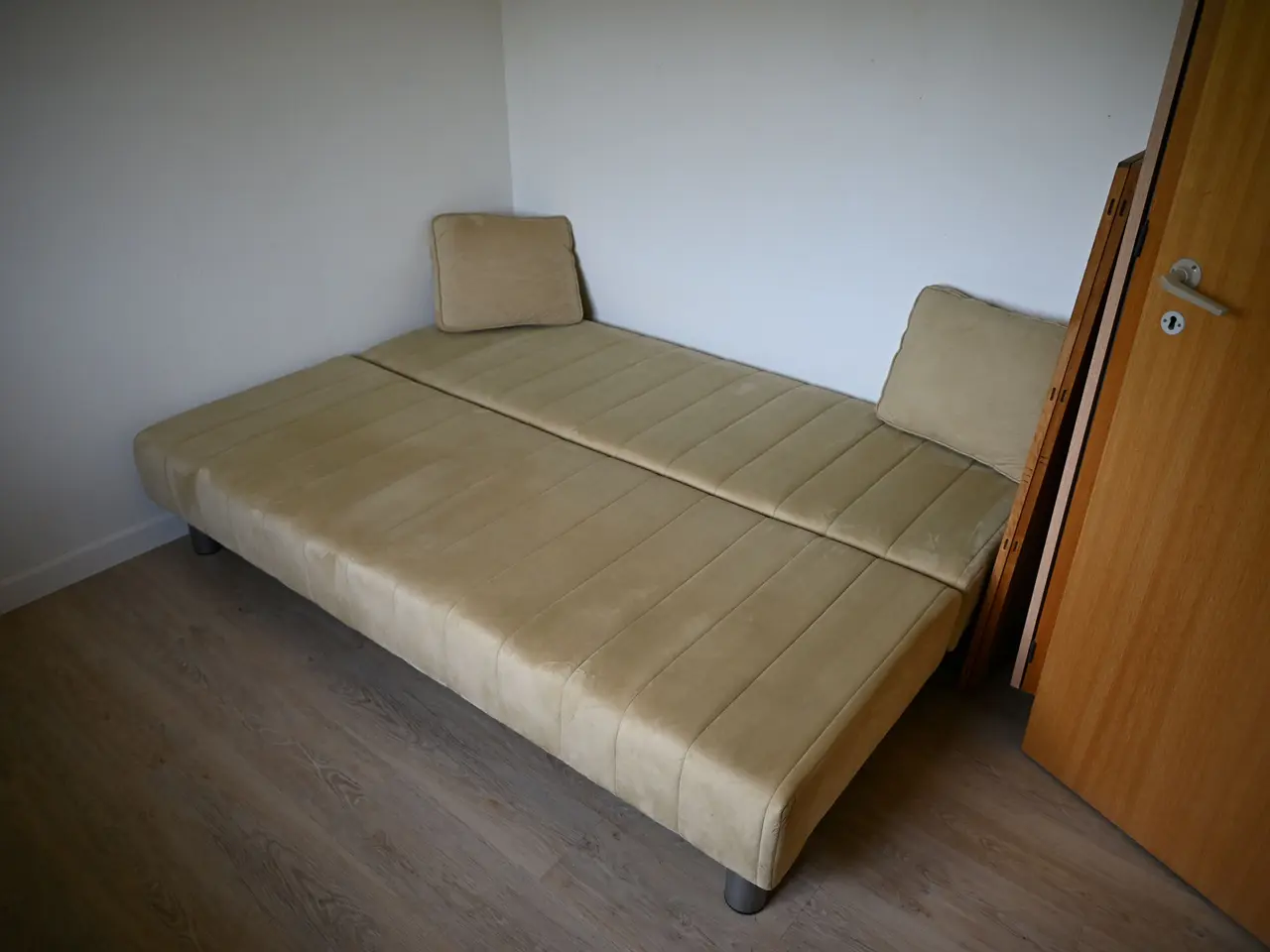 Billede 4 - Sovesofa i stof