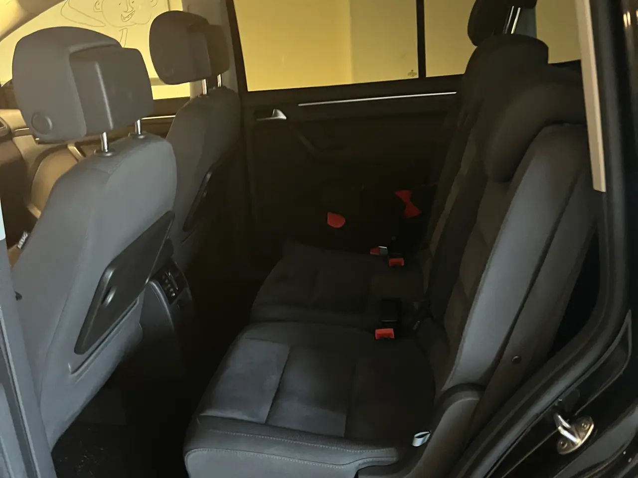 Billede 2 - 7 personers Touran Highline 2,0  TDI blueMotion