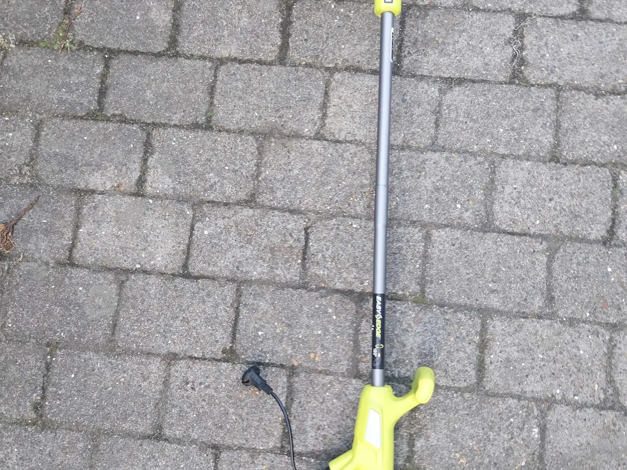 Billede 11 - Ryobi RLT3525 græstrimmer