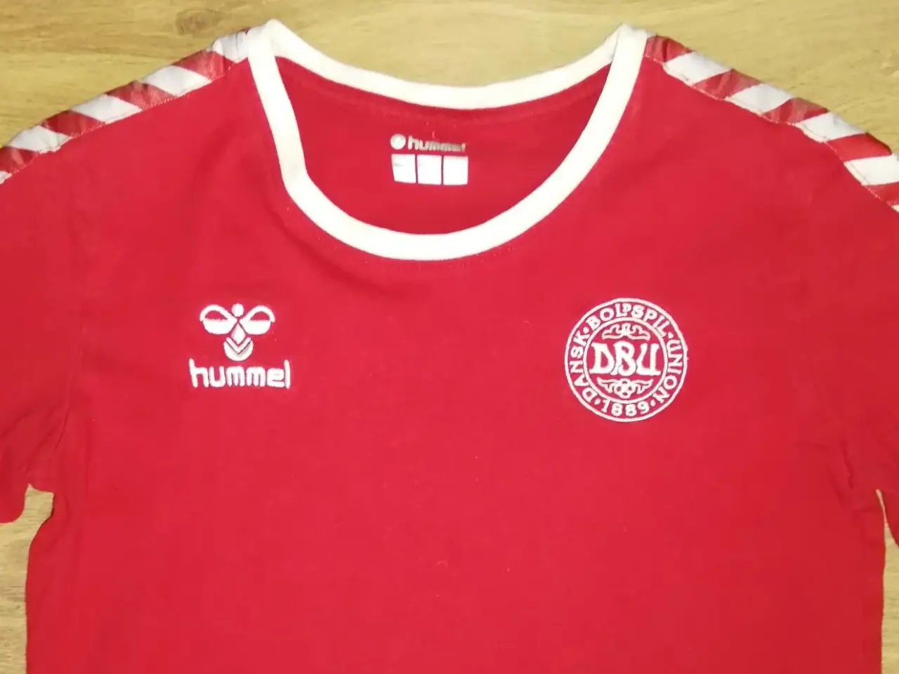 Billede 2 - DANMARK TRØJE NR 10 "ERIKSEN", STR. 12 ÅR, FLOT 