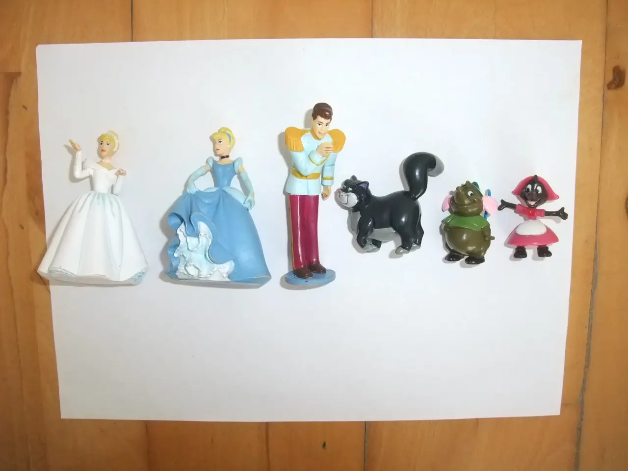 Billede 2 - Askepot Figurer