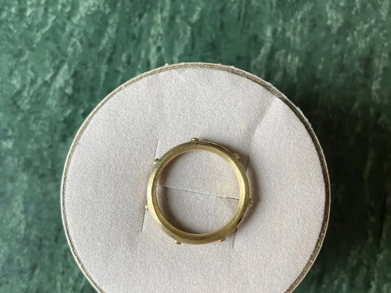 Billede 2 - Jane Kønig forgyldt ring med skruer