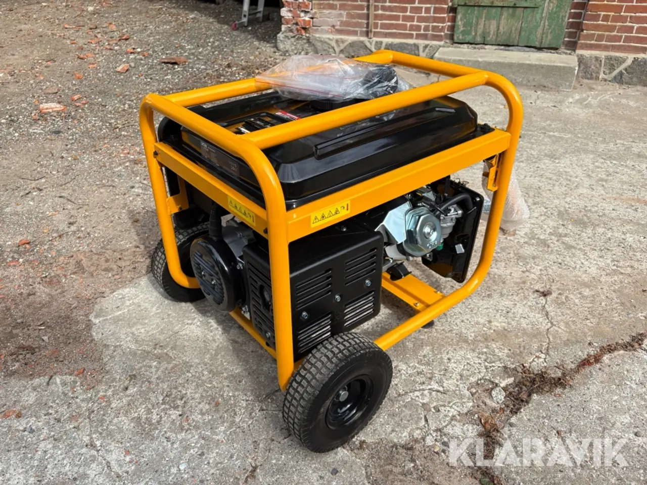 Billede 1 - Benzindrevet generator JCB JCB-GNL8010PE
