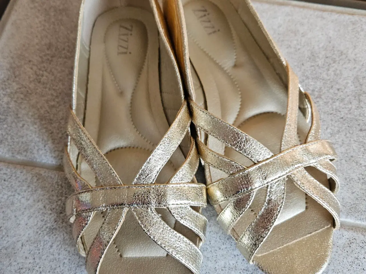 Billede 4 - Zizzi sandaler str 40