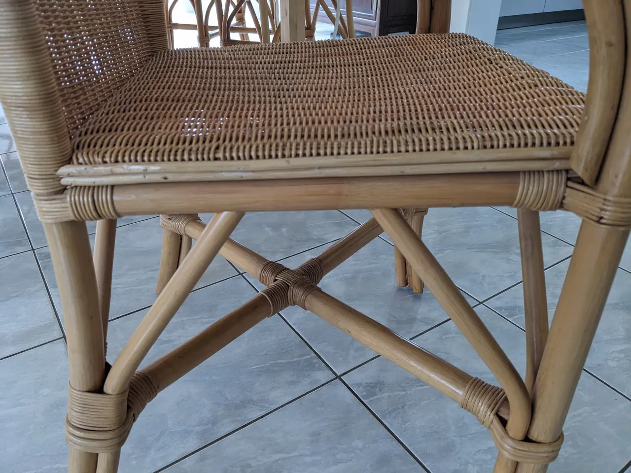 Billede 5 - 6 spisestuestole i rattan i god stand